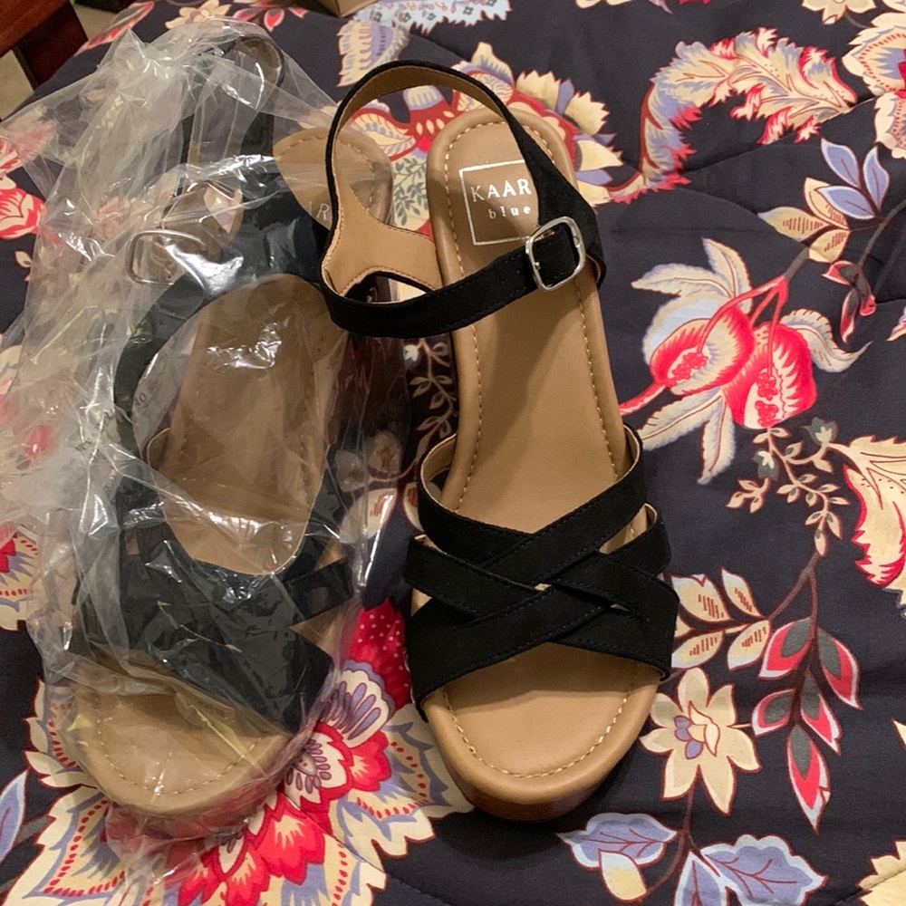 Black Willhelm Sandals